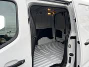 VAUXHALL COMBO CARGO 2024 (74)