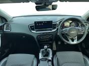 KIA XCEED 2024 (24)