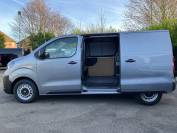 VAUXHALL VIVARO 2024 (74)