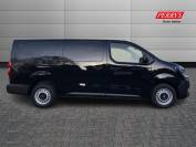 VAUXHALL VIVARO 2024 (74)