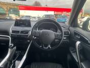 MITSUBISHI ECLIPSE CROSS 2018 (18)