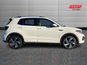 VOLKSWAGEN T-CROSS 2018 (21)