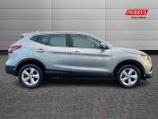 NISSAN QASHQAI 2019 (19)