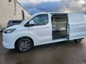 FORD TRANSIT CUSTOM 2025 (E0040)