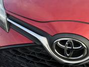 TOYOTA YARIS 2015 (64)