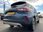 FORD KUGA 2022 (22)