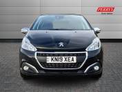 PEUGEOT 208 2019 (19)