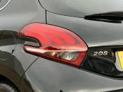 PEUGEOT 208 2019 (19)