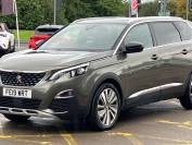 PEUGEOT 5008 2019 (19)