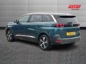 PEUGEOT 5008 2019 (19)