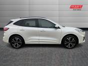 FORD KUGA 2022 (72)