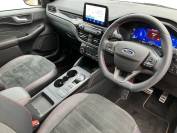 FORD KUGA 2022 (72)