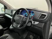 VAUXHALL VIVARO-LIFE 2021 (71)