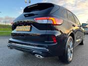 FORD KUGA 2023 (73)