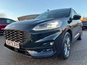 FORD KUGA 2023 (73)