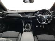 VAUXHALL INSIGNIA 2019 (69)