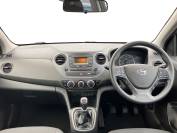 HYUNDAI I10 2018 (18)