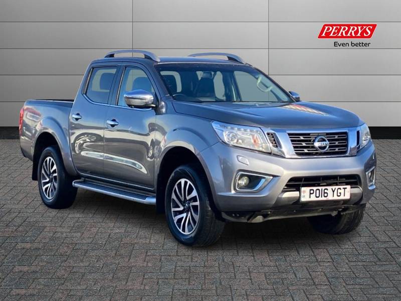 NISSAN NAVARA 2016 (16)