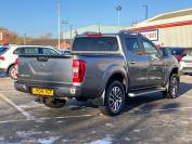 NISSAN NAVARA 2016 (16)