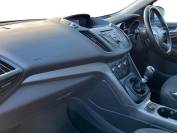 FORD KUGA 2016 (16)