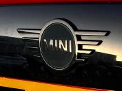 MINI HATCHBACK 2021 (71)