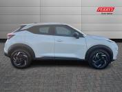 NISSAN JUKE 2024 (24)