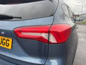 FORD FOCUS 2019 (19)