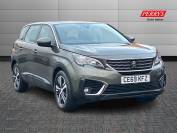 PEUGEOT 5008 2020 (69)