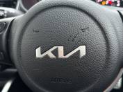 KIA STONIC 2024 (73)