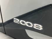 PEUGEOT 2008 2021 (71)