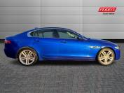 JAGUAR XE 2018 (18)