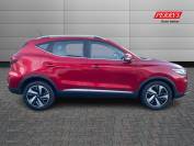 MG ZS 2021 (71)