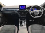 FORD KUGA 2022 (72)