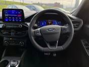 FORD KUGA 2022 (72)