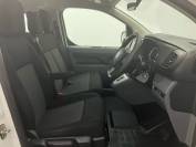 VAUXHALL VIVARO-LIFE 2021 (71)