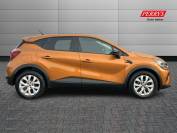 RENAULT CAPTUR 2021 (21)