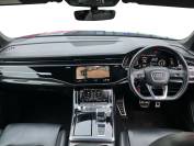 AUDI Q7 2021 (21)