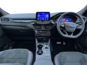 FORD KUGA 2023 (73)