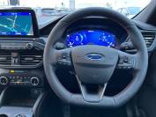 FORD KUGA 2023 (73)