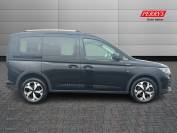 FORD TOURNEO CONNECT 2023 (23)