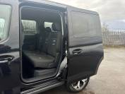 FORD TOURNEO CONNECT 2023 (23)