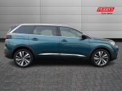 PEUGEOT 5008 2019 (19)