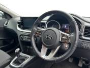 KIA XCEED 2019 (69)