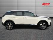 PEUGEOT 3008 2020 (70)