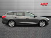 FORD FOCUS 2021 (21)