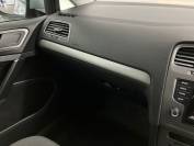 VOLKSWAGEN GOLF 2014 (14)