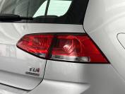 VOLKSWAGEN GOLF 2014 (14)