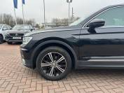 VOLKSWAGEN TIGUAN 2016 (16)