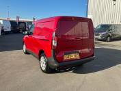 FORD TRANSIT COURIER 2024 (24)