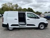 VAUXHALL COMBO CARGO 2024 (73)